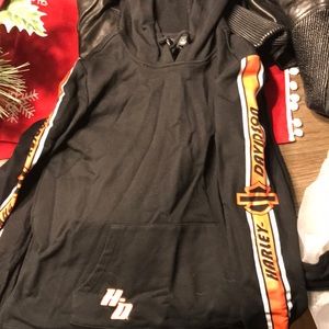 Never worn harley sweatshirt